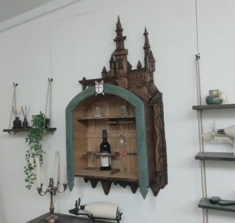 Тут изображение Бар 