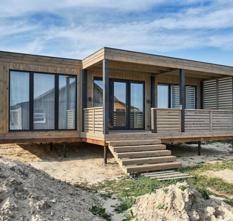 Тут изображение Модульный дом в стиле «Хайтек» 75