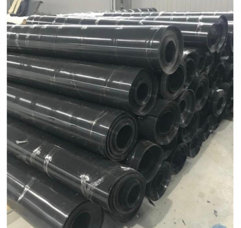 Тут изображение Геомембрана ПНД (HDPE) 2мм