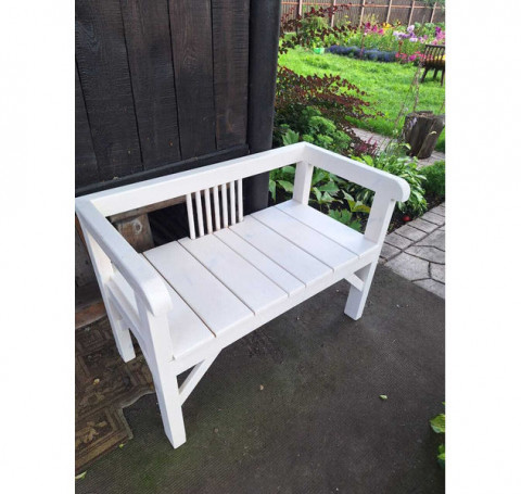 Тут изображение Деревянный диван канапе